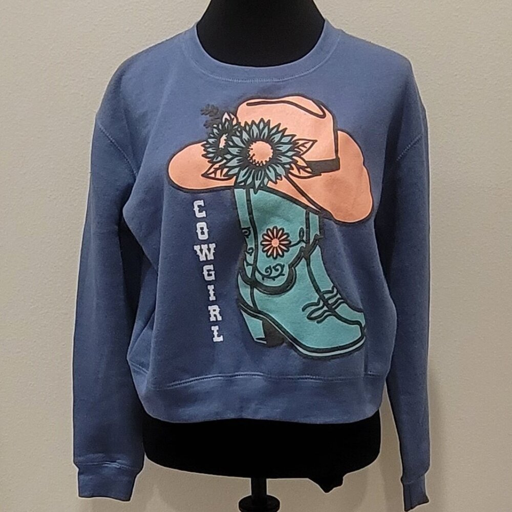 relaxx Cowgirl crew neck cropped sweater